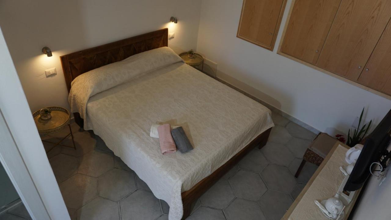 Li Petri Manni Olbia Exterior foto