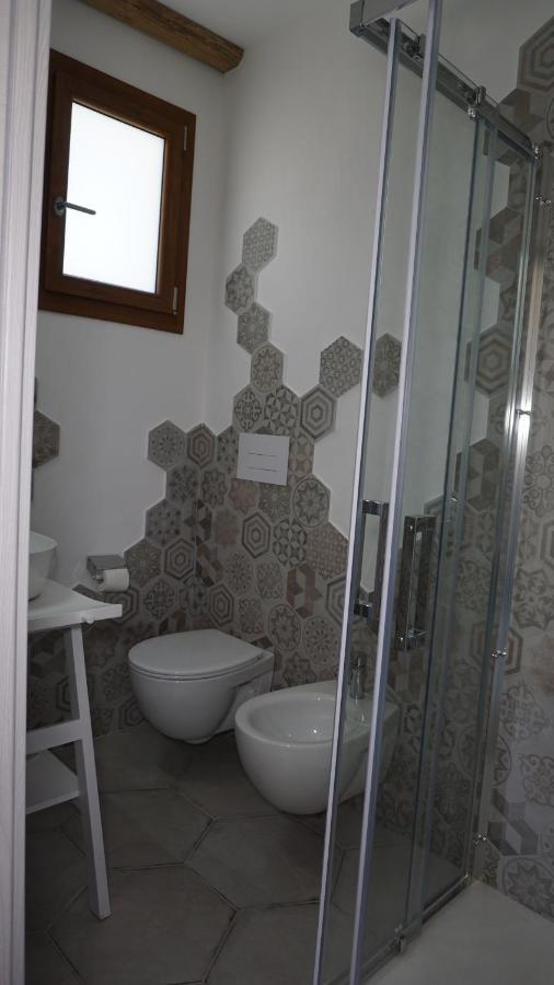 Li Petri Manni Olbia Exterior foto